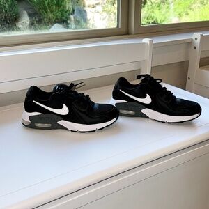 Nike | Air Max 90 Performance Running Shoe